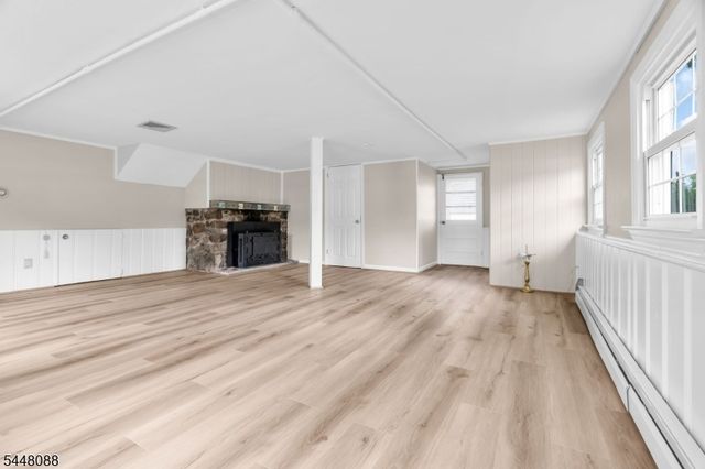 102 Wiltop Rd, Netcong Boro, NJ 07857