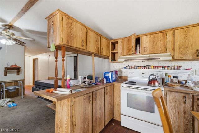 1611 Vondell Drive, Pahrump, NV 89048
