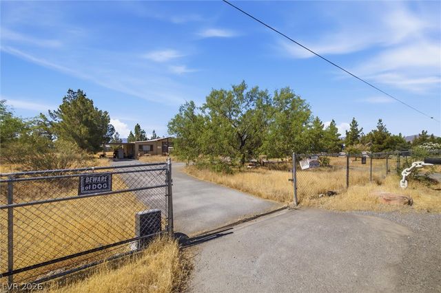 1611 Vondell Drive, Pahrump, NV 89048