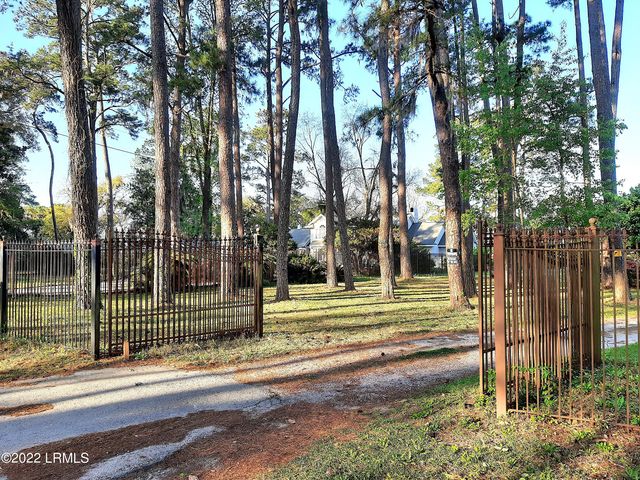 1802 Lenora Drive A, Port Royal, SC 29935