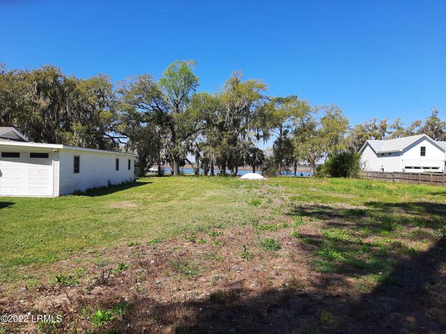 1802 Lenora Drive A, Port Royal, SC 29935