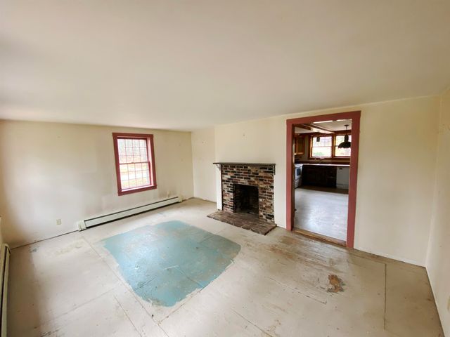 110 Pearson Hill Road, Webster, NH 03303