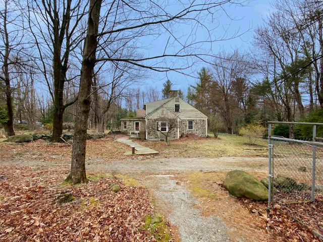 110 Pearson Hill Road, Webster, NH 03303