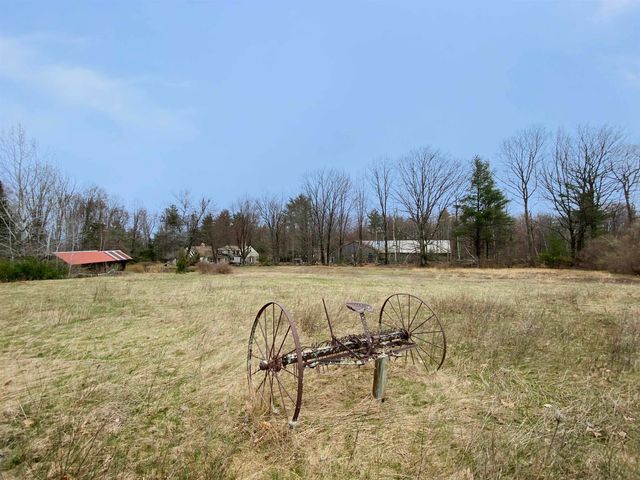 110 Pearson Hill Road, Webster, NH 03303