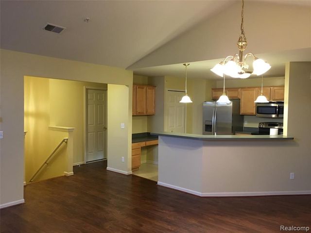 17203 Caitlin Circle, Commerce Twp, MI 48390