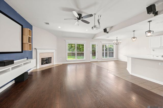14380 Summerset Dr, Gonzales, LA 70737