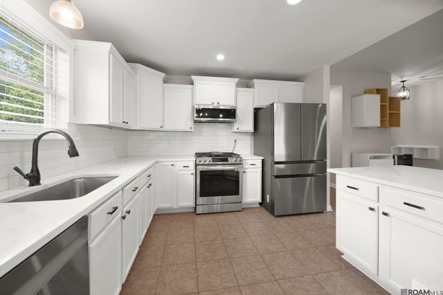 14380 Summerset Dr, Gonzales, LA 70737