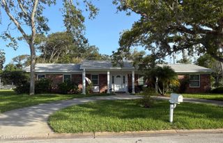 2 Cameo Circle Circle, Ormond Beach, FL 32174