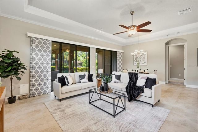 11301 JUGLANS DRIVE, Odessa, FL 33556