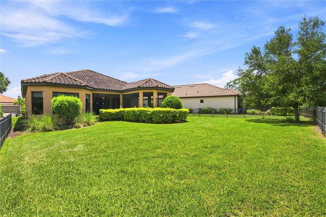 11301 JUGLANS DRIVE, Odessa, FL 33556