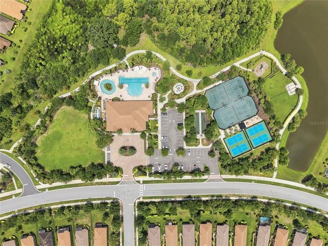 11301 JUGLANS DRIVE, Odessa, FL 33556