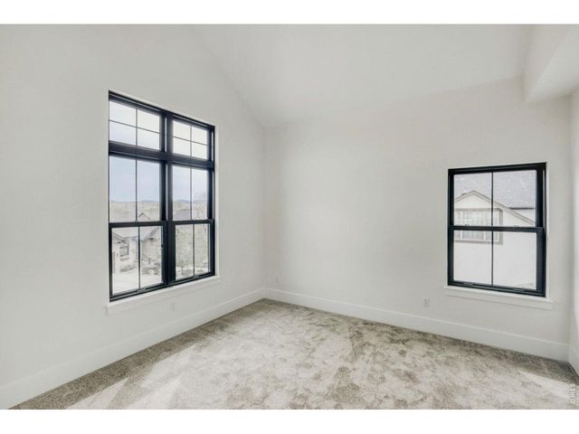 5639 Mountain Iris Ct, Loveland, CO 80537