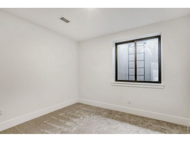 5639 Mountain Iris Ct, Loveland, CO 80537