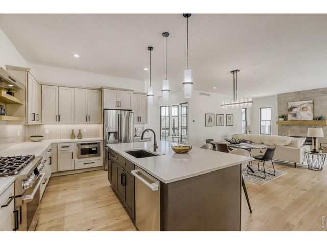 5639 Mountain Iris Ct, Loveland, CO 80537