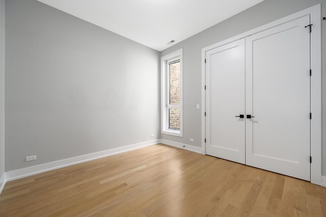 3056 N Lincoln Avenue 3, Chicago, IL 60657
