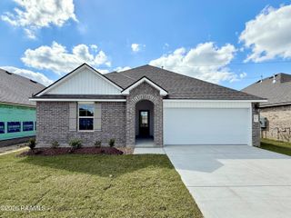 102 Eagle Heights Drive, Duson, LA 70529