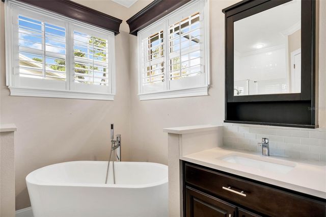 8507 BOWDEN WAY, Windermere, FL 34786