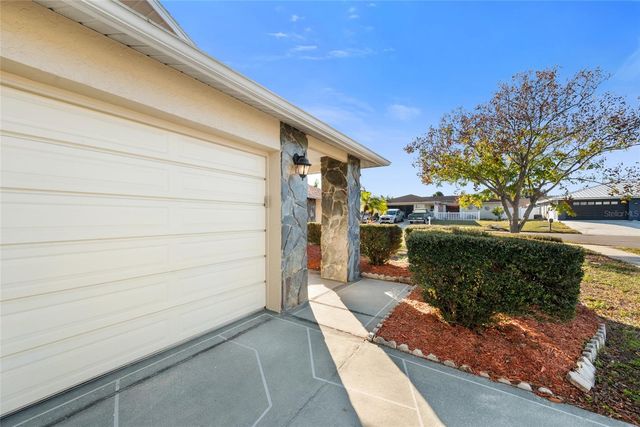 8714 MARTINIQUE LANE, Port Richey, FL 34668