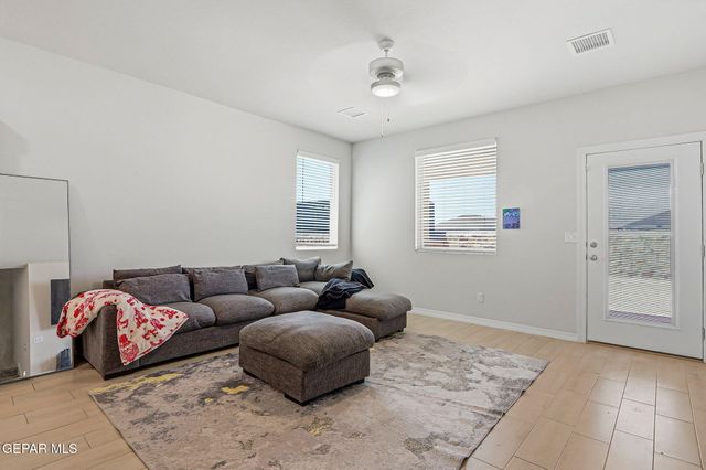 1661 Tony Harper Street, Horizon City, TX 79928