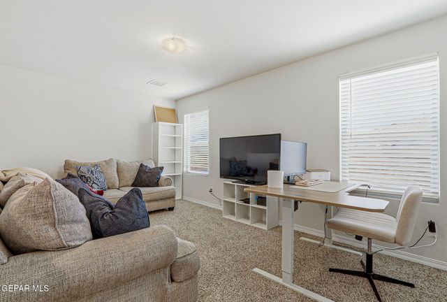 1661 Tony Harper Street, Horizon City, TX 79928