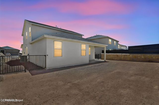 1661 Tony Harper Street, Horizon City, TX 79928