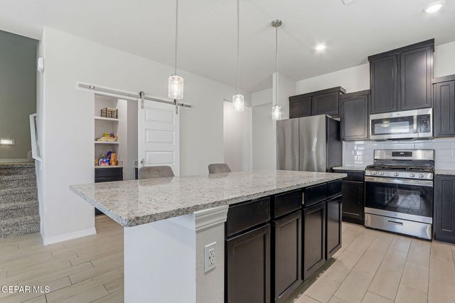 1661 Tony Harper Street, Horizon City, TX 79928