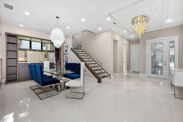 5525 Renoir Place, Palm Beach Gardens, FL 33418