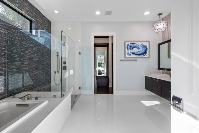 5525 Renoir Place, Palm Beach Gardens, FL 33418