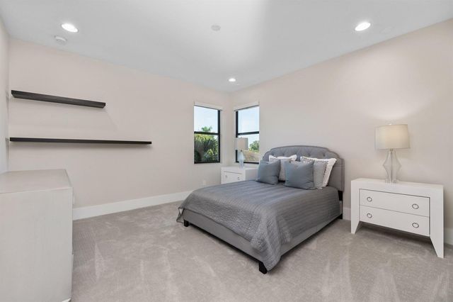 5525 Renoir Place, Palm Beach Gardens, FL 33418
