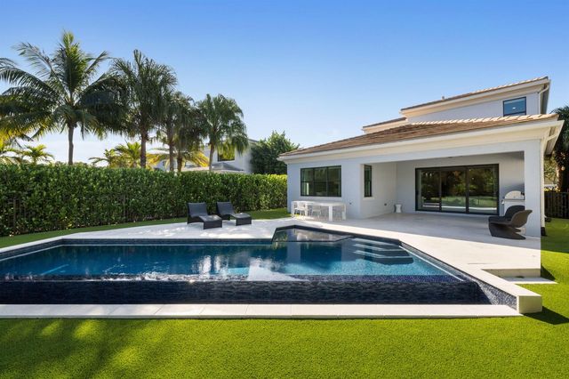 5525 Renoir Place, Palm Beach Gardens, FL 33418