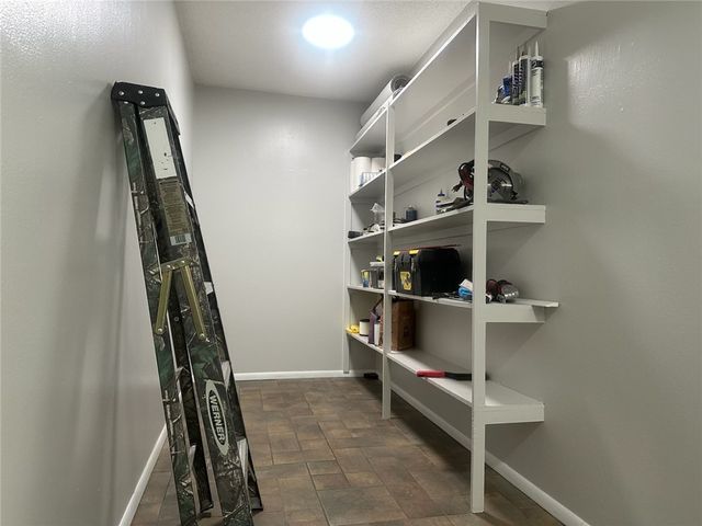 10157 Muscadine Lane, Danville, AR 72833