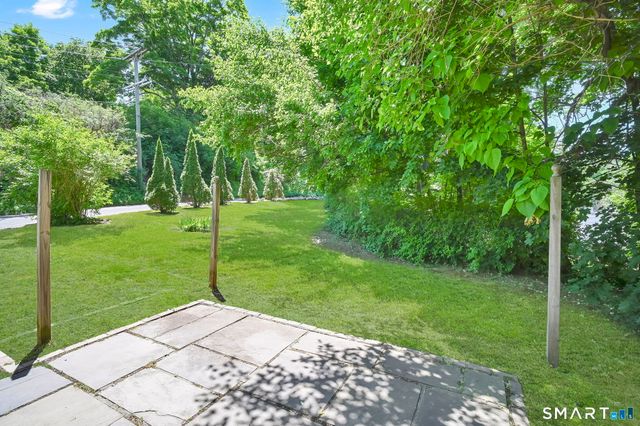 25 Beecher Street, Seymour, CT 06483