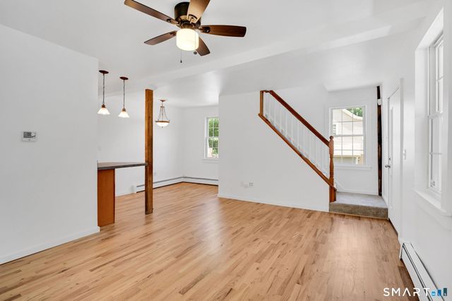 25 Beecher Street, Seymour, CT 06483