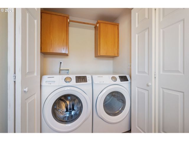 7027 Se 78TH Ave, Portland, OR 97206