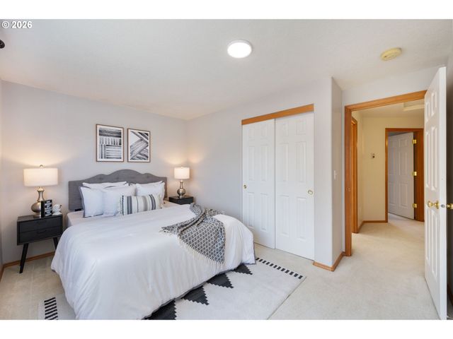 7027 Se 78TH Ave, Portland, OR 97206