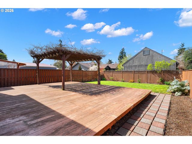 7027 Se 78TH Ave, Portland, OR 97206