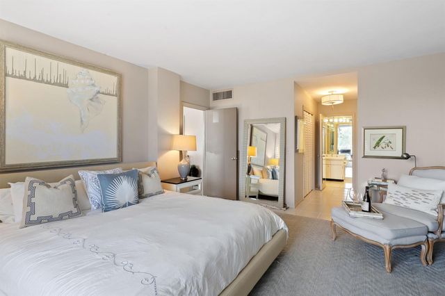 2295 S Ocean Boulevard 505, Palm Beach, FL 33480