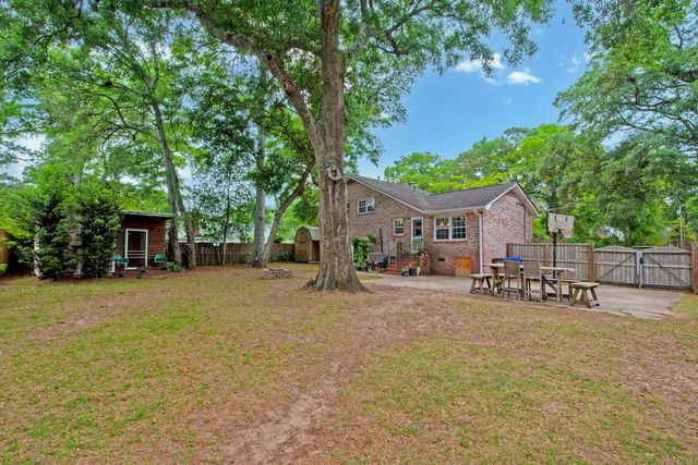 663 Harbor View Road, Charleston, SC 29412
