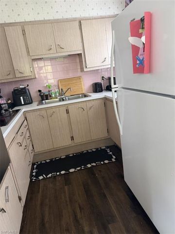 3647 Kelly ST, Fort Myers, FL 33901