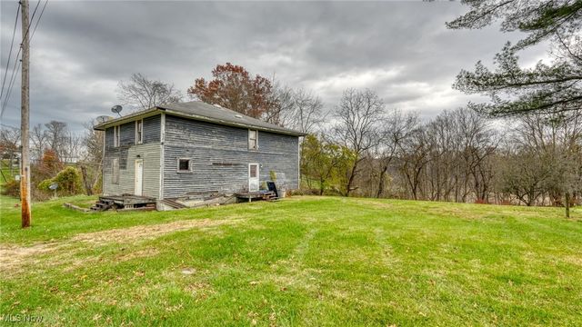 220 Church Street, Senecaville, OH 43780