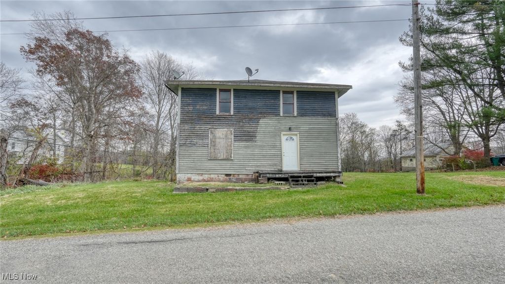 220 Church Street, Senecaville, OH 43780