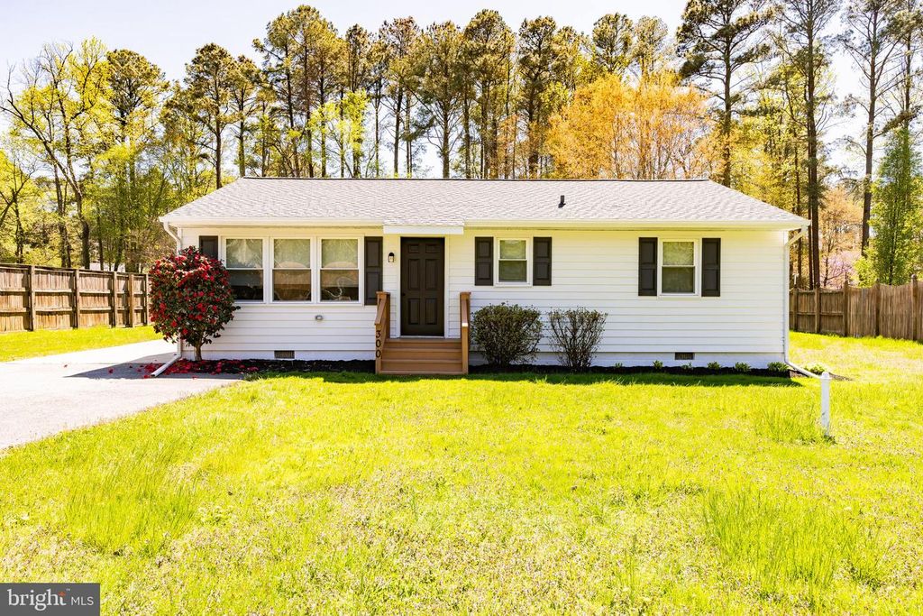 Image 1 of property listing at 300 TALBOT RD, Stevensville, MD 21666