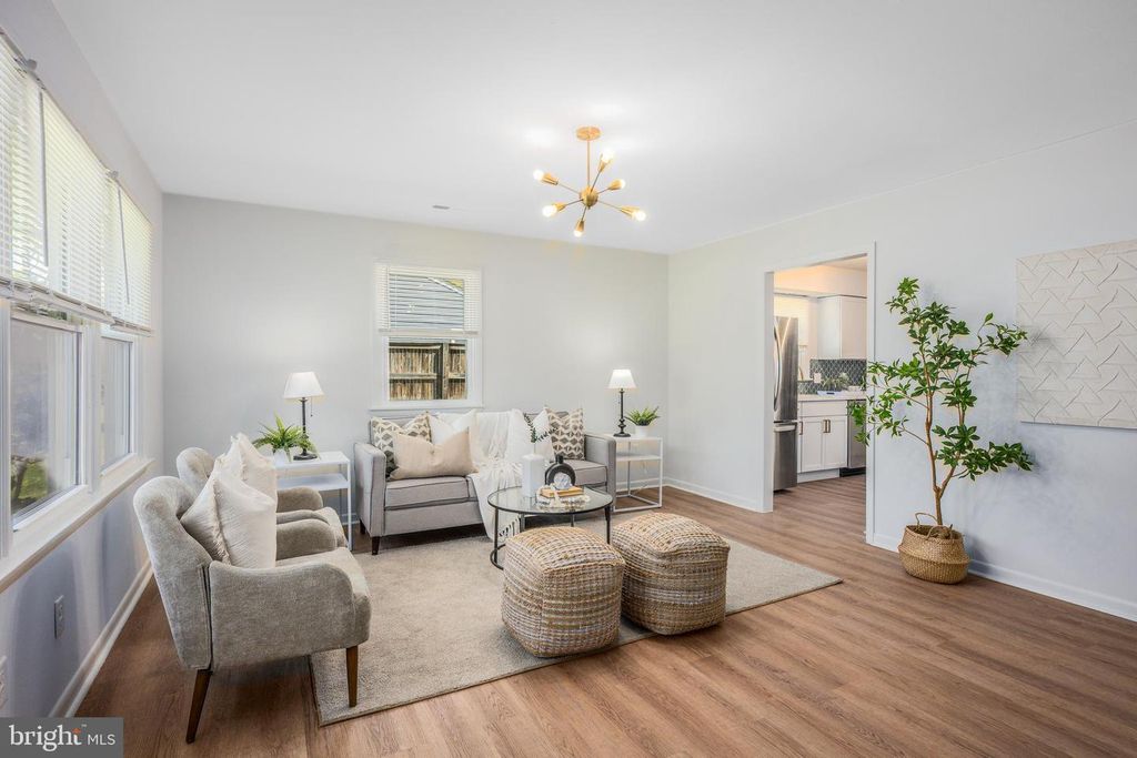 Image 3 of property listing at 300 TALBOT RD, Stevensville, MD 21666