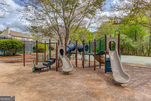 5135 Amberden Hall Drive, Suwanee, GA 30024