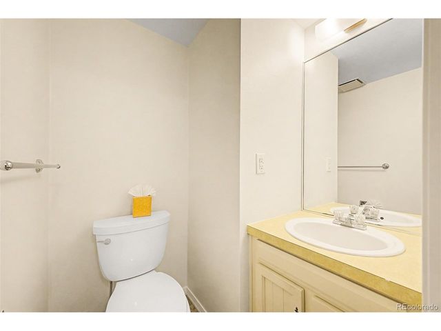 2615 E Geddes Ave, Centennial, CO 80122