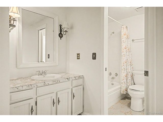 2615 E Geddes Ave, Centennial, CO 80122