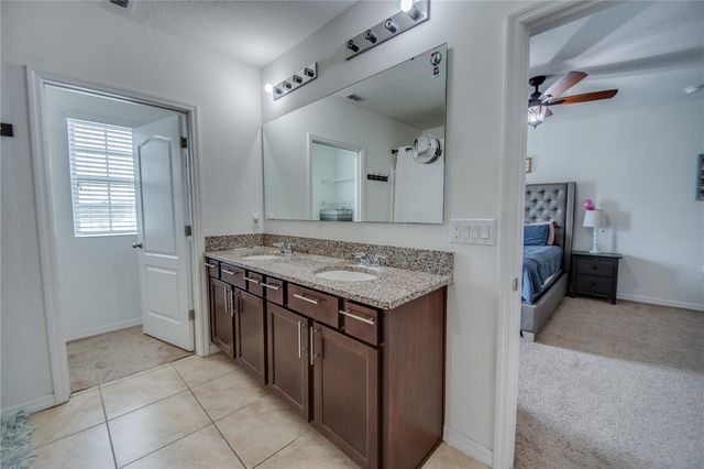 1674 BAY BREEZE DRIVE, St Cloud, FL 34771