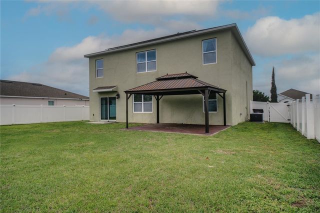 1674 BAY BREEZE DRIVE, St Cloud, FL 34771