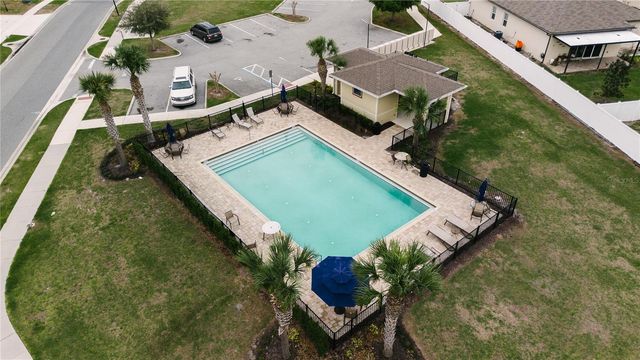 1674 BAY BREEZE DRIVE, St Cloud, FL 34771