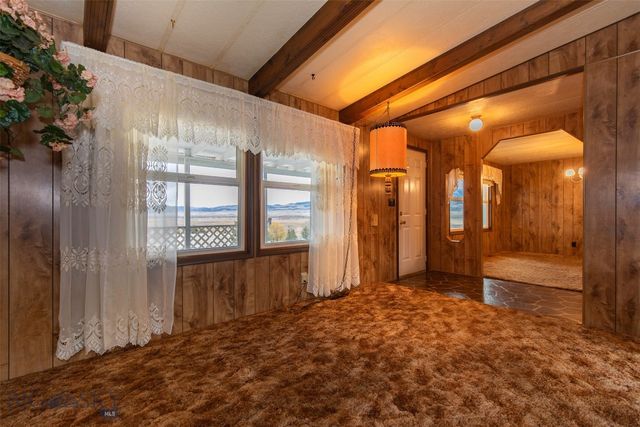 1043 Mt Highway 55, Whitehall, MT 59759